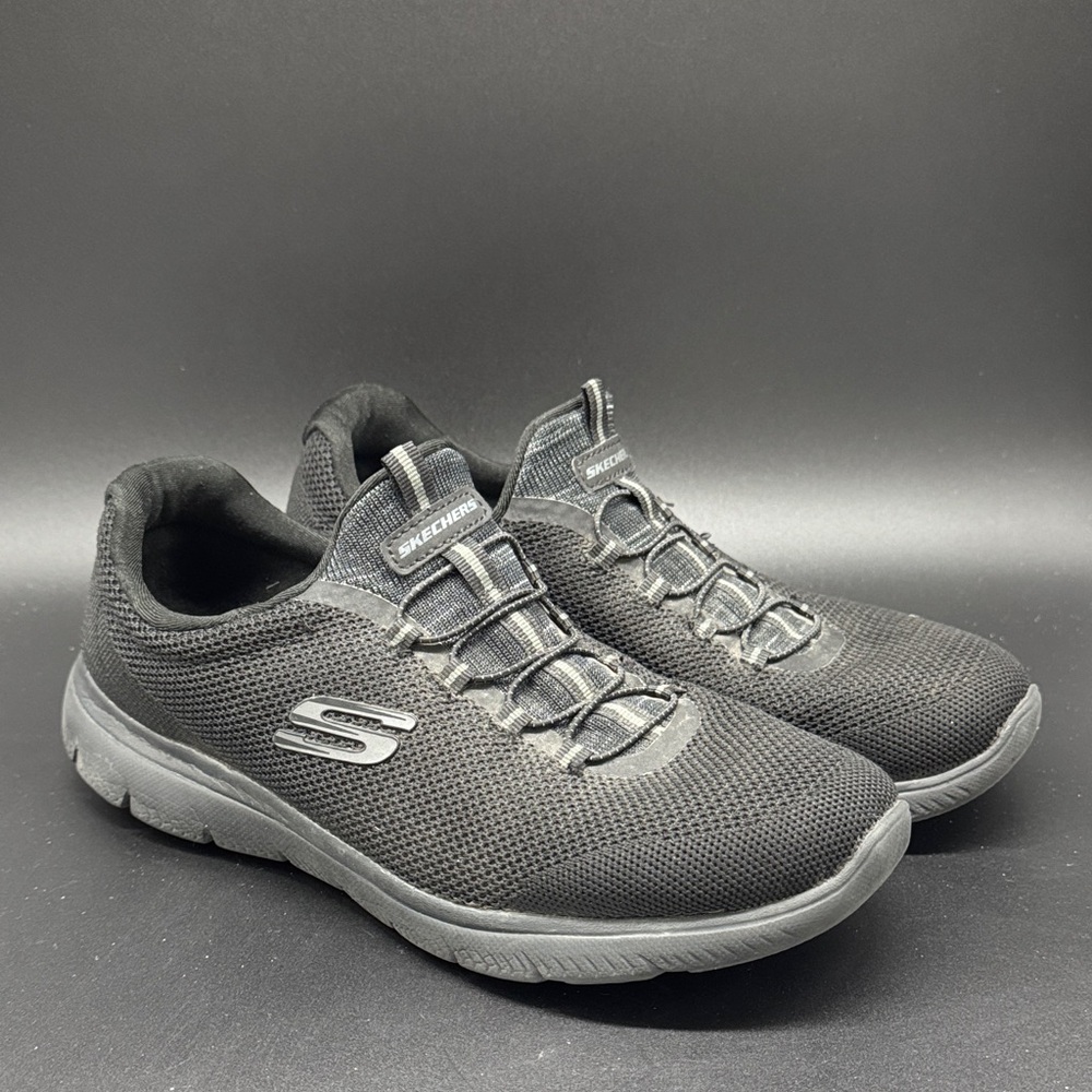 Women’s Skechers Summits Bkack Sneakers Sz 10